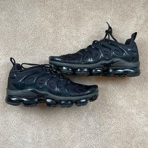 Men’s Nike VapormaxPlus Running Shoes